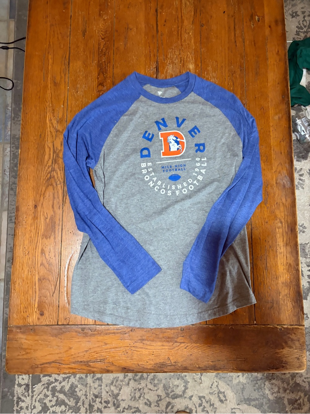 Fanatics Denver Broncos Gray & Blue Raglan Long Sleeve Tee